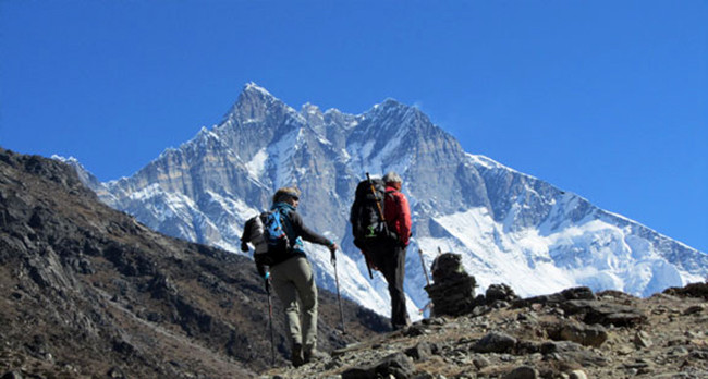नेपाल भ्रमण गर्न आउने पर्यटकको संख्या ह्वात्तै बढ्न थाले, दैनिक २ हजार पुग्यो