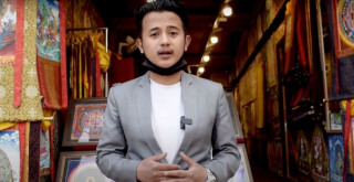 युवतीलाई ‘सेक्स पोजिसन’ सोध्ने युट्युवर पक्राउ