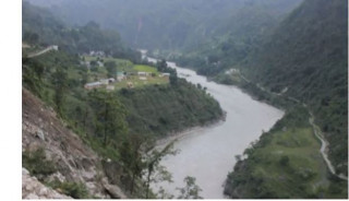 महाकालीमा २ किशोरी बगेर बेपत्ता, कालीगण्डकीमा एक वृद्ध बगे