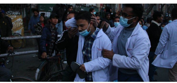 आन्दोलनरत चिकित्सक र सरकारी टोलीबीच वार्ता