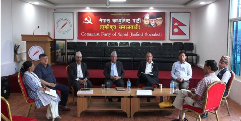 एकीकृत समाजवादी- प्रधानमन्त्रीलाई विश्वासको मत दिने, सरकारमा जाने