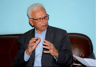 जनयुद्धका मुद्दामा फौजदारी कसुरमा फसाउने षड्यन्त्र हुँदैछ : गजुरेल