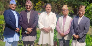 ज्ञानेन्द्र शाह र राप्रपा शीर्ष नेताहरुबीच भेटवार्ता