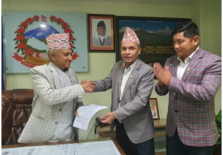 गण्डकी प्रदेश सरकारबाट माओवादी बाहिरियो