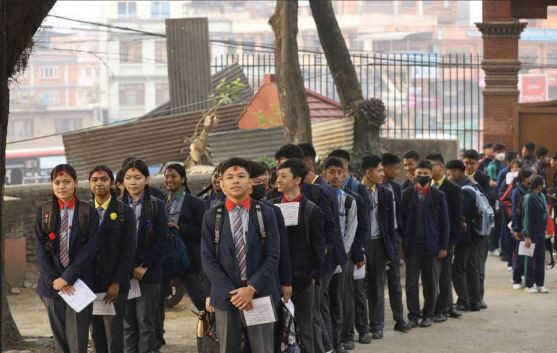 एसईई परीक्षा देशभर एकसाथ सुरु
