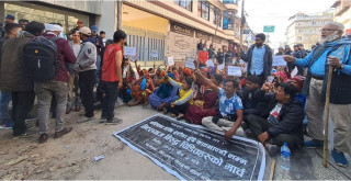 प्रधानमन्त्रीसँग मिटरब्याज पीडतको भेटवार्ता