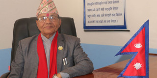 लुम्बिनीमा ढल्यो एमाले सरकार, मुख्यमन्त्री गिरीले पाएनन् विश्वासको मत
