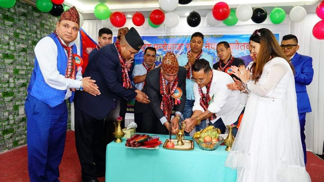 राष्ट्रिय पन्चे बाजा समुह नेपाल कुवेतको नेतृत्वमा बाबु मल्ल ठकुरी