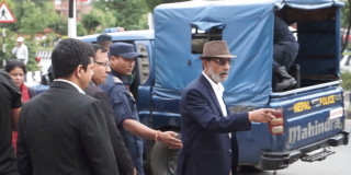 बयान फेर्न टेकनाथलाई बालकृष्ण र टोपबहादुरको दबाब