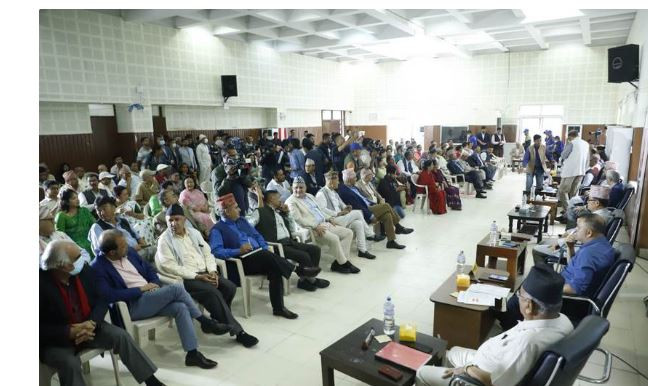 राष्ट्रपति पाउने भएपछि प्रधानमन्त्री प्रचण्डलाई विश्वासको मत दियौँ:उपप्रधानमन्त्री खड्का
