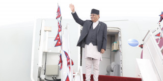 कोप-२८ मा भाग लिन प्रधानमन्त्री प्रचण्ड दुबईमा