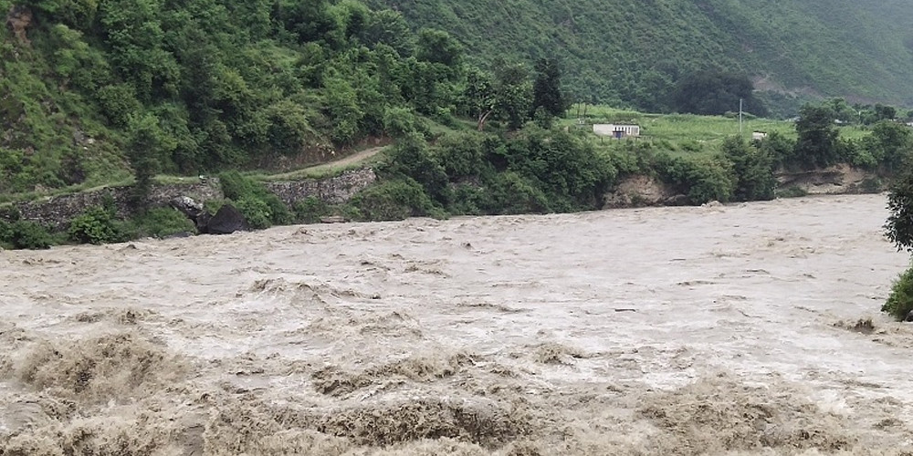 सप्तकोसी ब्यारेजको ५६ वटै ढोका खोलियो