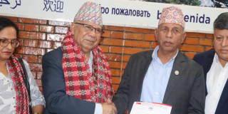 युरोप भ्रमण छोट्याएर माधव नेपाल भोलि स्वदेश फर्किंदै