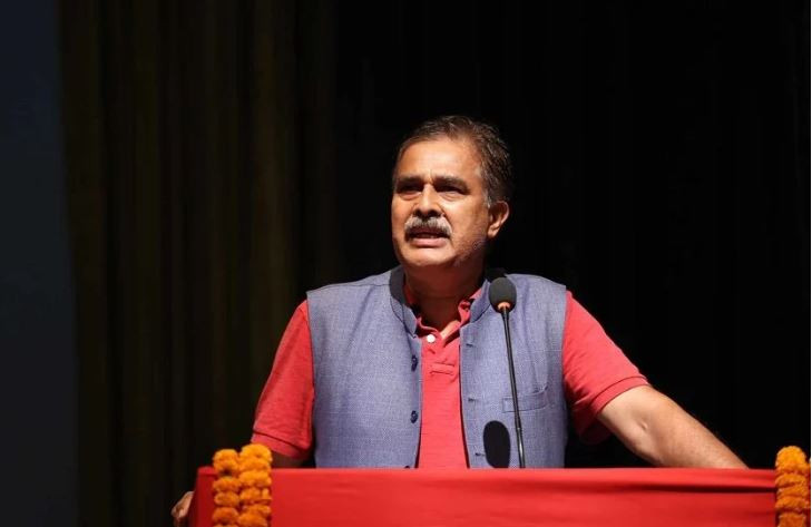 जतिसुकै स्यालहुइयाँ मच्चाए पनि राजतन्त्र फर्किँदैन : ओम शर्मा
