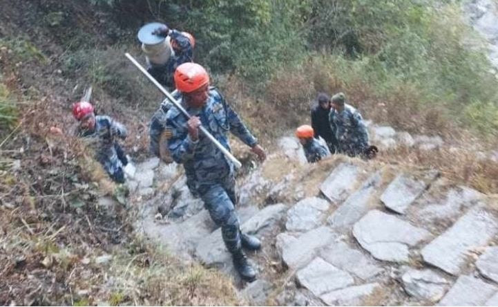 भिरबाट खसेकी जर्मन नागरिकको शव सशस्त्रले निकाल्यो