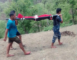 नदीमा बेपत्ता भएका किशोरीको शव फेला, एक जना अझै बेपत्ता