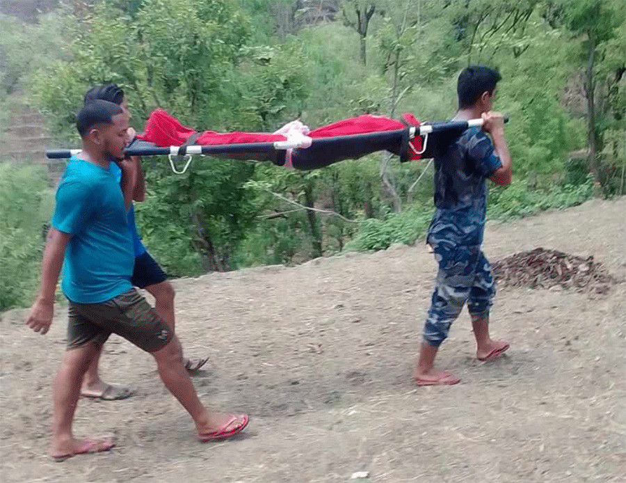 नदीमा बेपत्ता भएका किशोरीको शव फेला, एक जना अझै बेपत्ता