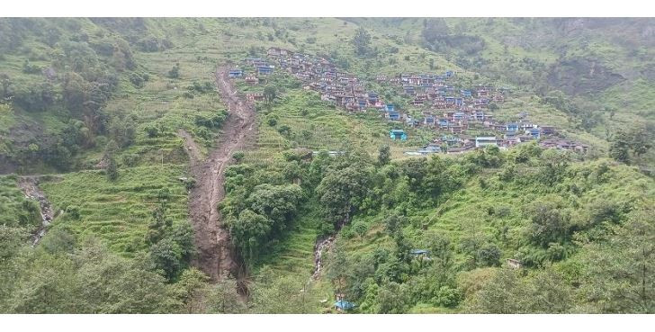 म्याग्दीको ताकममा पहिरोमा घर पुरिँदा दुई जनाको मृत्यु