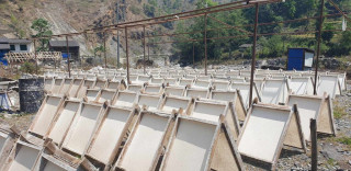 म्याग्दीमा ५ महिनादेखि बन्द नेपाली कागज उद्योग सञ्चालनमा