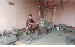 चुलेसी र खुर्पी बिक्री गरेर मासिक ५० हजार आम्दानी