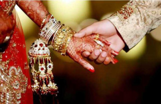 उमेर पुगी विवाह गर्ने जोडीलाई बधाई प्रमाणपत्र