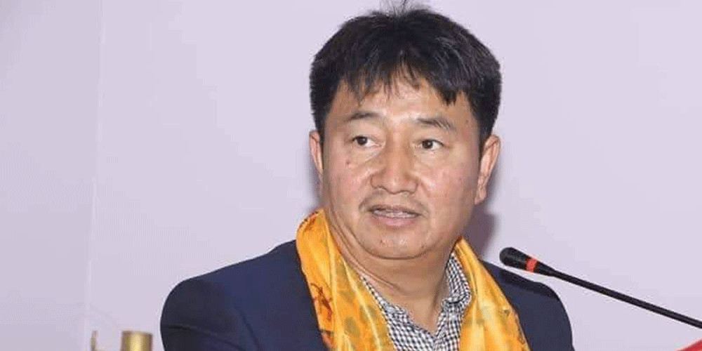 मुख्यमन्त्री लामाले गरे आफ्नै पार्टीका चार मन्त्रीलाई बर्खास्त