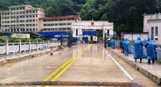 चीनबाट पर्याप्त कन्टेनर नआउँदा व्यापारीहरू मारमा