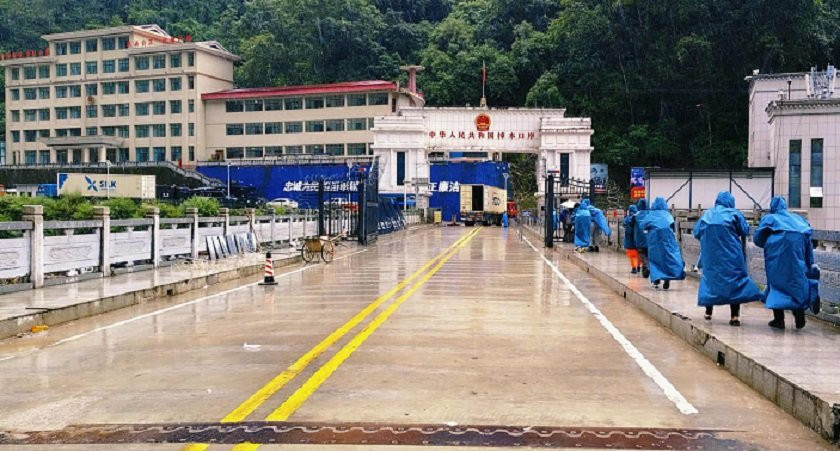 चीनबाट पर्याप्त कन्टेनर नआउँदा व्यापारीहरू मारमा