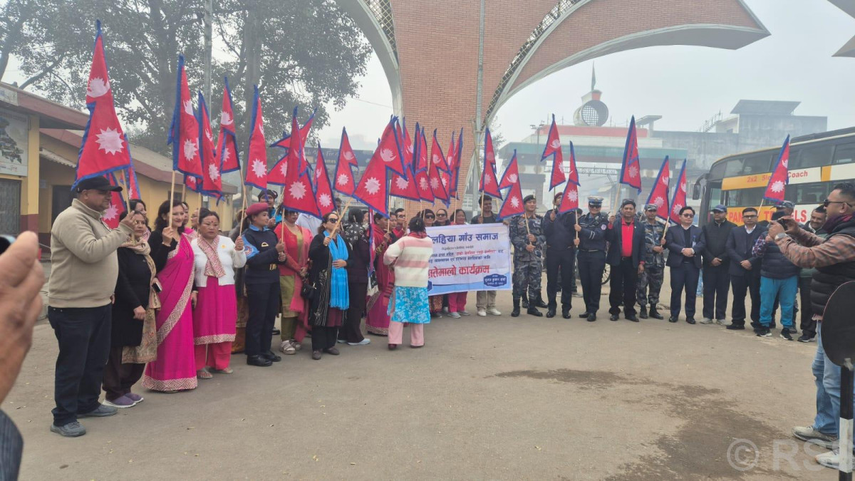 पर्यटकलाई 'नेपाल आइपुगिएको' भान गराउन नयाँ अभियान,देखिनेछन् १०० राष्ट्रिय झण्डा